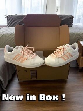 adidas Women’s Grand Court 3.0 Sneakers – Size 6